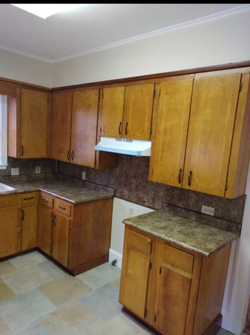 3528 Lakeshore Drive, Shreveport, LA 71109