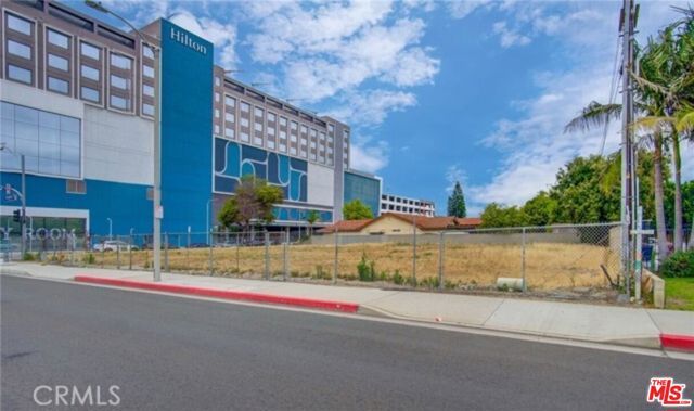 7911 Orangethorpe Avenue, Buena Park, CA 90621