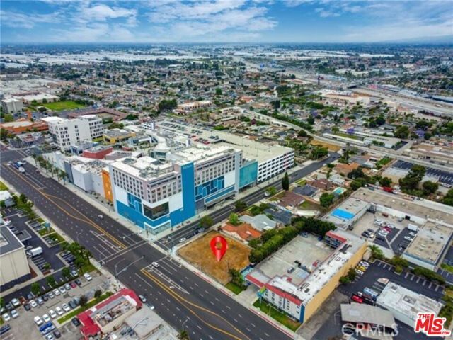 7911 Orangethorpe Avenue, Buena Park, CA 90621