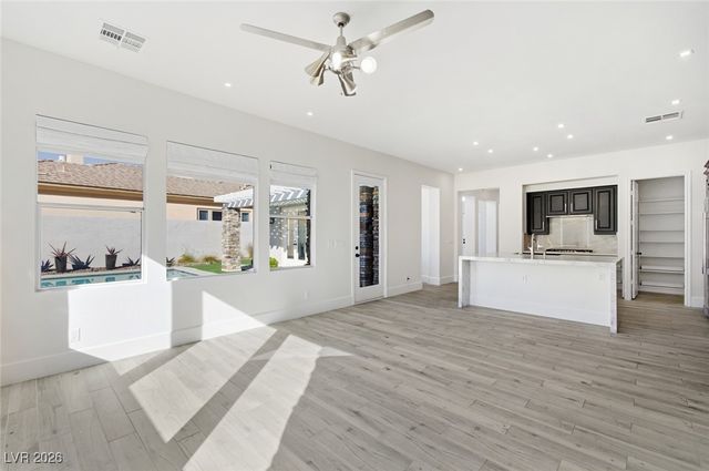 2603 Red Springs Drive, Las Vegas, NV 89135