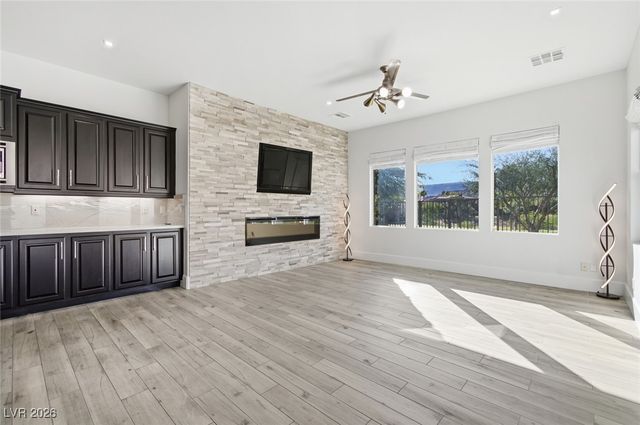 2603 Red Springs Drive, Las Vegas, NV 89135