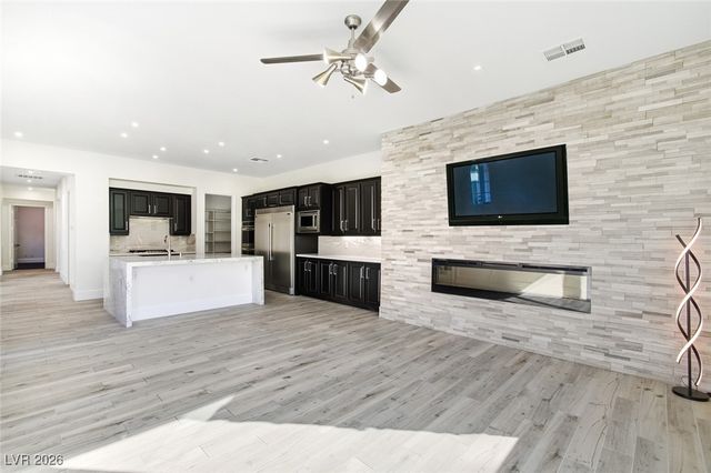 2603 Red Springs Drive, Las Vegas, NV 89135