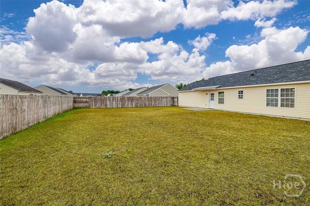 137 Willow Drive, Guyton, GA 31312