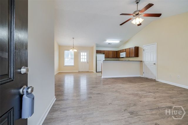 137 Willow Drive, Guyton, GA 31312