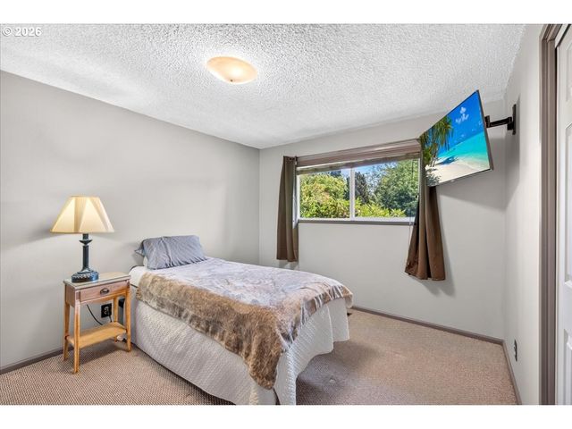 5245 Sw 184TH Ave, Beaverton, OR 97078