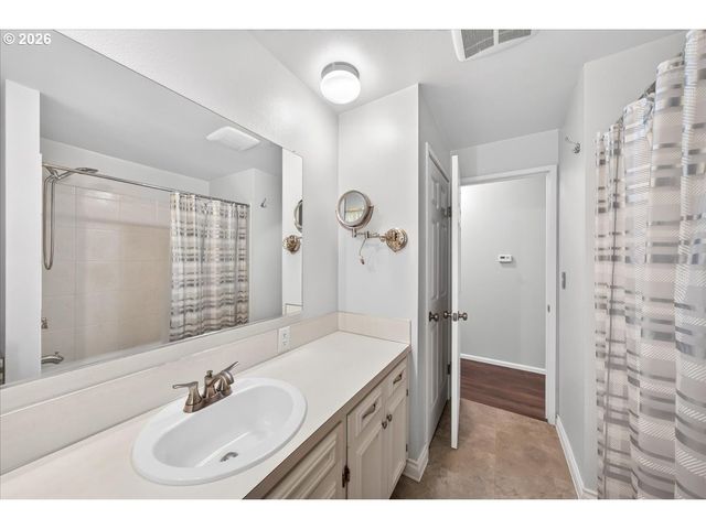 5245 Sw 184TH Ave, Beaverton, OR 97078