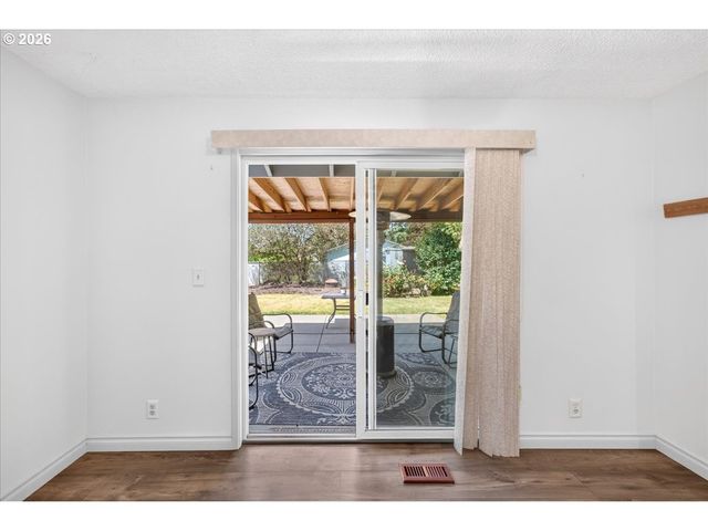 5245 Sw 184TH Ave, Beaverton, OR 97078