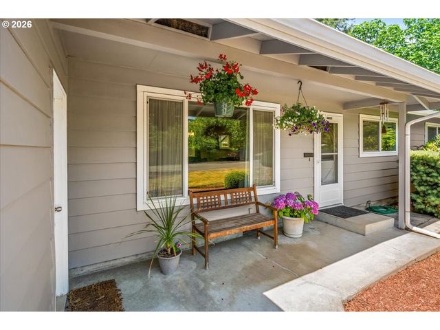 5245 Sw 184TH Ave, Beaverton, OR 97078