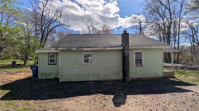 107 Murphy Street, Liberty, NC 27298