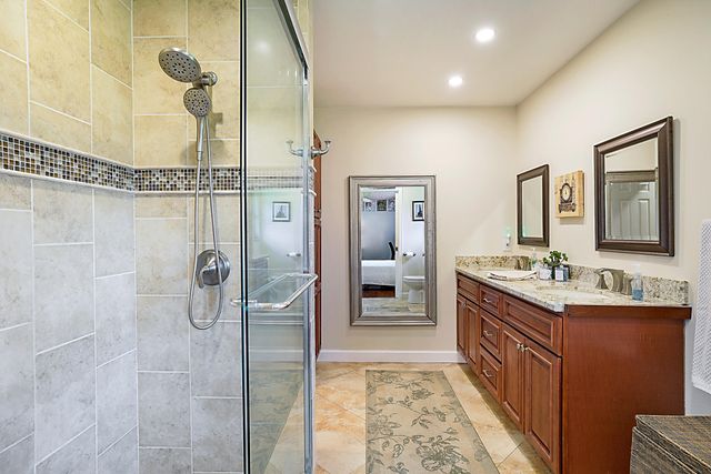 10356 Seagrape Way, Palm Beach Gardens, FL 33418