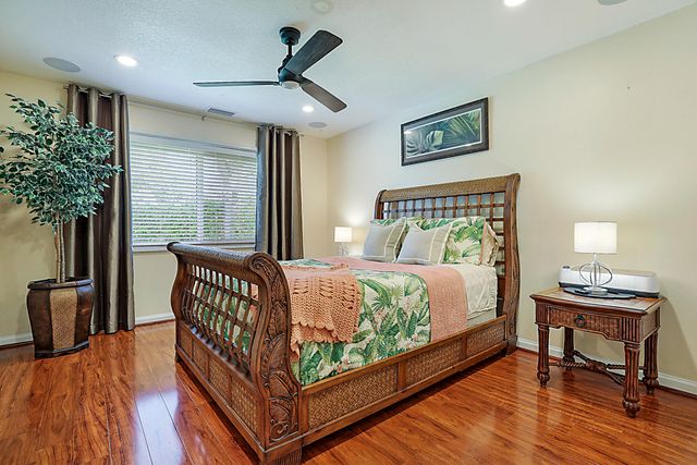 10356 Seagrape Way, Palm Beach Gardens, FL 33418