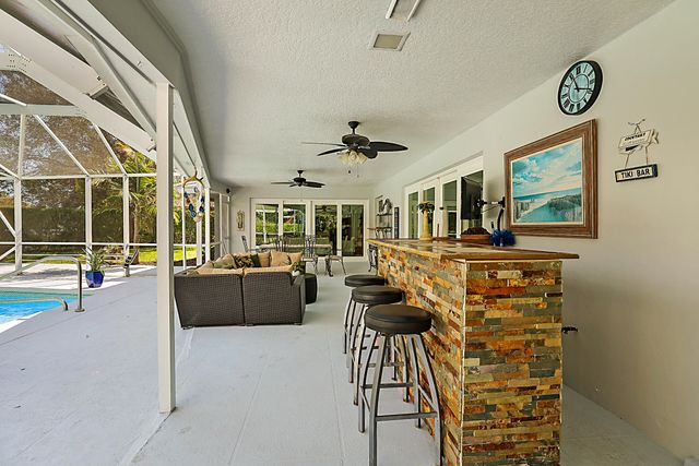 10356 Seagrape Way, Palm Beach Gardens, FL 33418