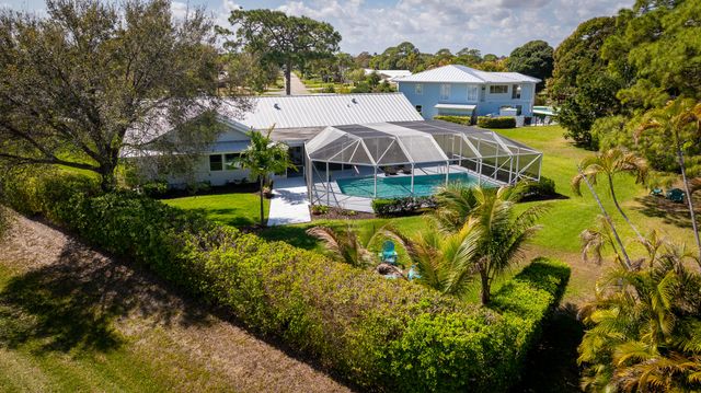 10356 Seagrape Way, Palm Beach Gardens, FL 33418