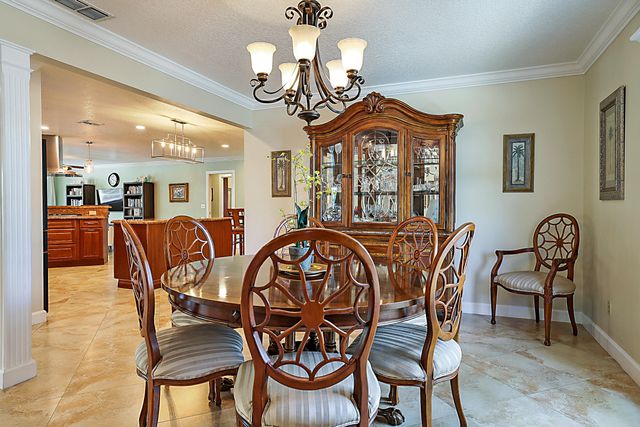 10356 Seagrape Way, Palm Beach Gardens, FL 33418