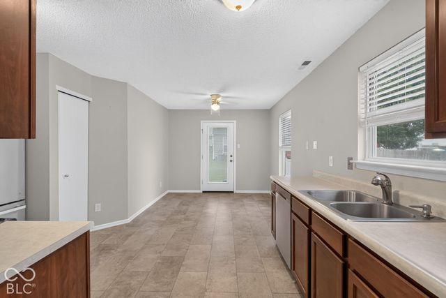 14777 White Tail Run, Noblesville, IN 46060