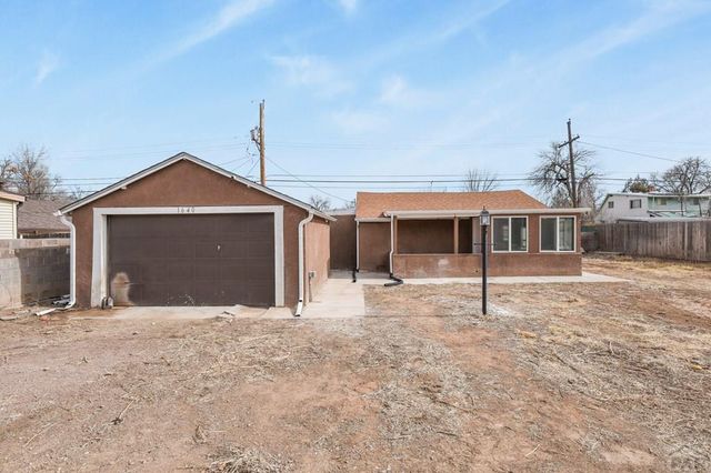 1640 Jackson St, Pueblo, CO 81004