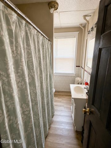 598 Pawling Avenue, Troy, NY 12180