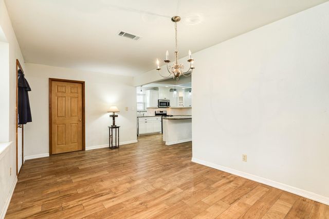 52 S Bachelor Button Street, Lake Jackson, TX 77566