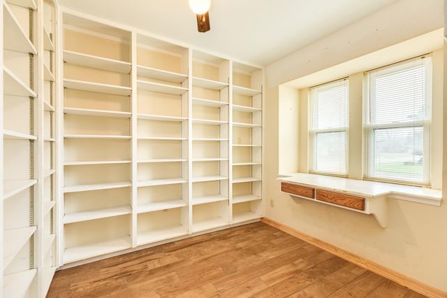 52 S Bachelor Button Street, Lake Jackson, TX 77566