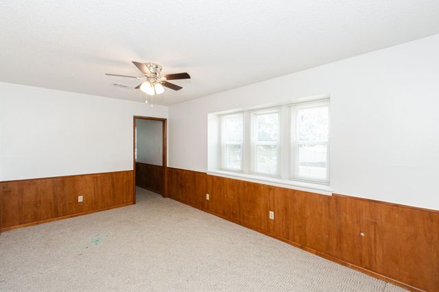 52 S Bachelor Button Street, Lake Jackson, TX 77566