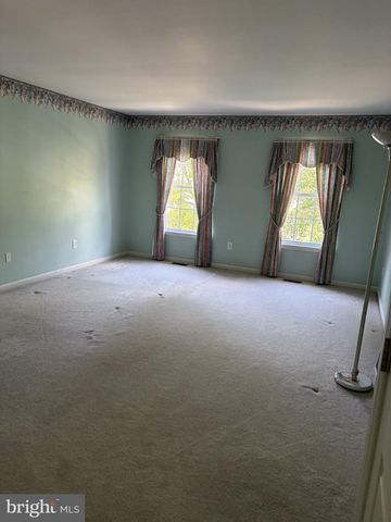 2 CARRINGTON CT, Sewell, NJ 08080