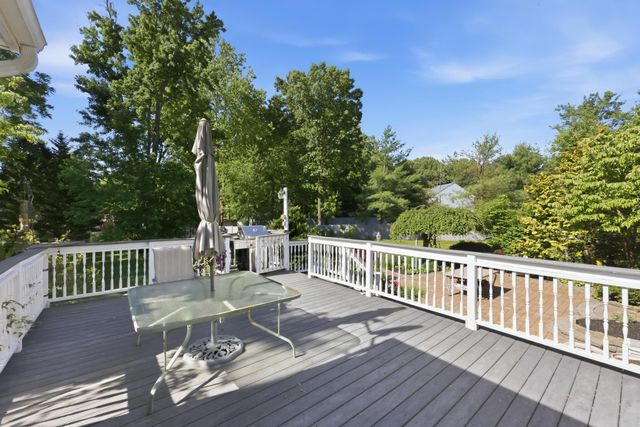 2 CARRINGTON CT, Sewell, NJ 08080