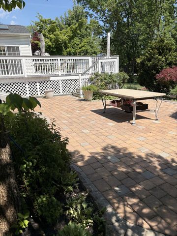 2 CARRINGTON CT, Sewell, NJ 08080