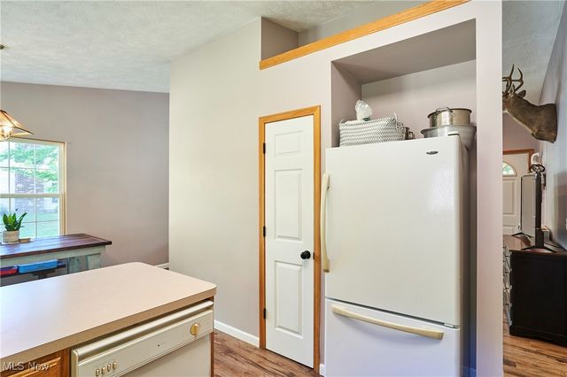 5735 W Maple Road, Geneva, OH 44041