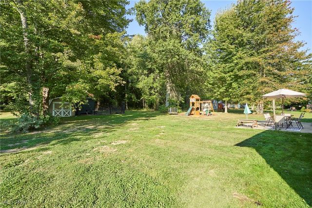 5735 W Maple Road, Geneva, OH 44041
