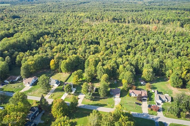 5735 W Maple Road, Geneva, OH 44041