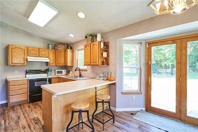 5735 W Maple Road, Geneva, OH 44041