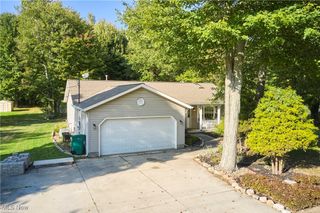 5735 W Maple Road, Geneva, OH 44041