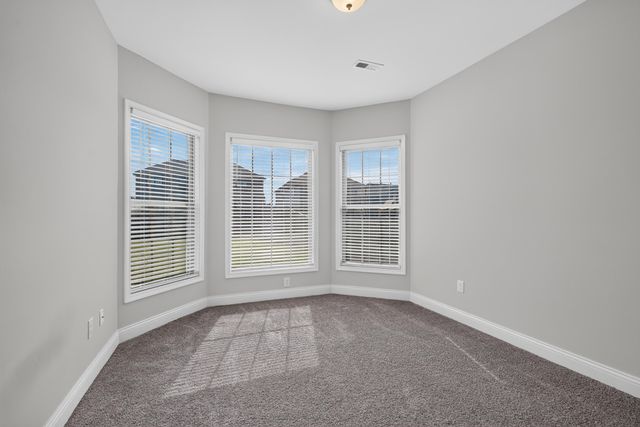 2291 Calendula Road, Lexington, KY 40511