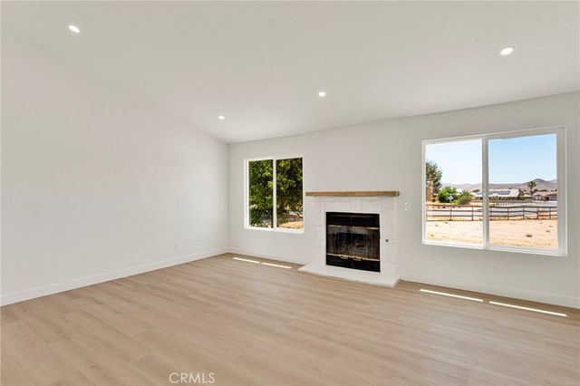 27679 River Rock, Helendale, CA 92342