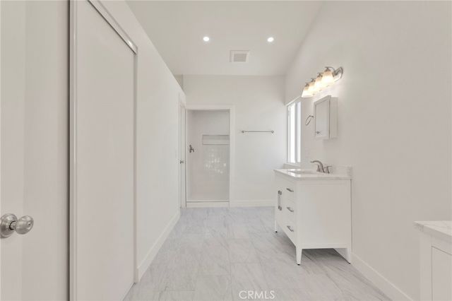 27679 River Rock, Helendale, CA 92342