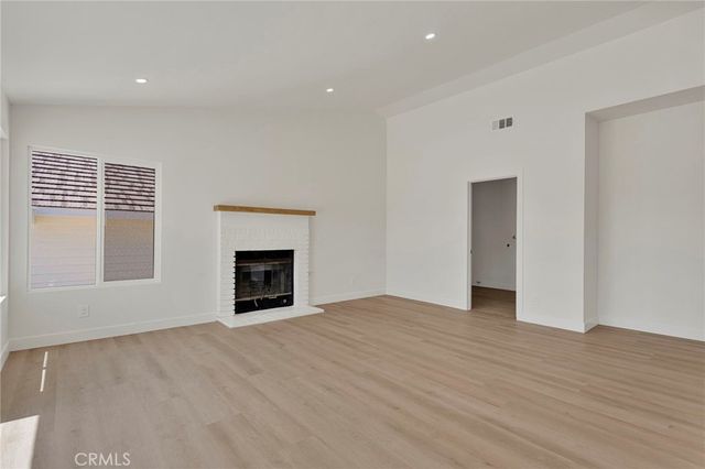 27679 River Rock, Helendale, CA 92342