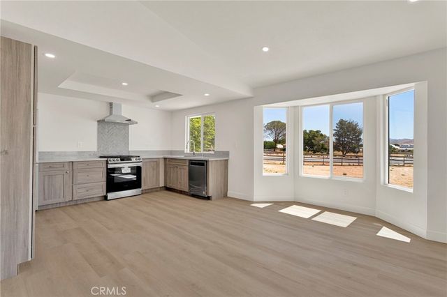 27679 River Rock, Helendale, CA 92342