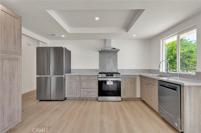 27679 River Rock, Helendale, CA 92342