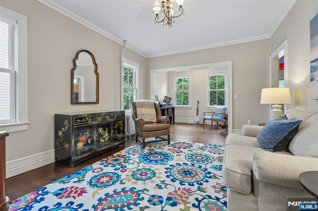 159 Center Avenue, Little Falls, NJ 07424
