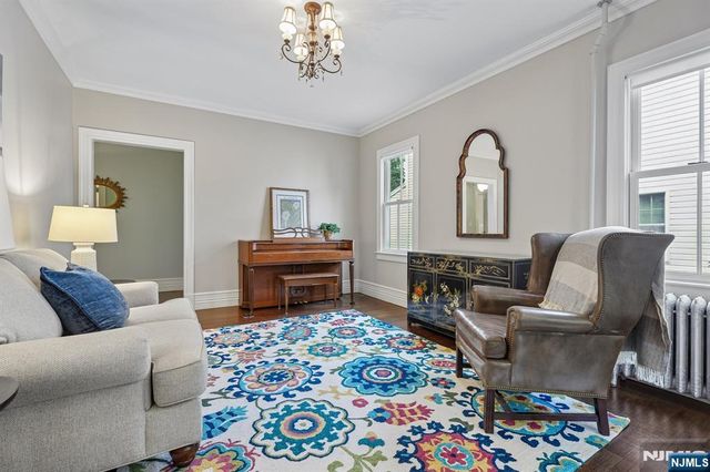159 Center Avenue, Little Falls, NJ 07424