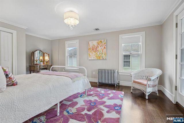 159 Center Avenue, Little Falls, NJ 07424