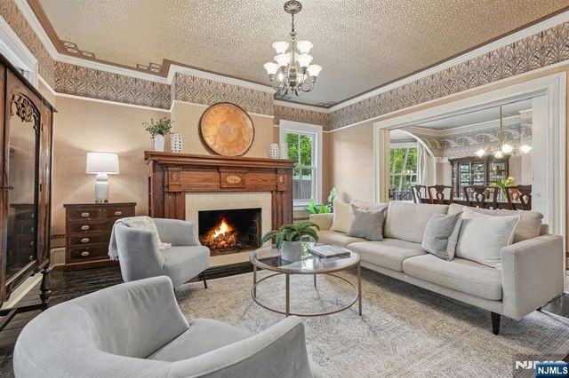 159 Center Avenue, Little Falls, NJ 07424