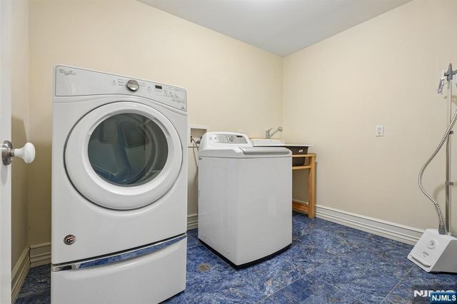 159 Center Avenue, Little Falls, NJ 07424