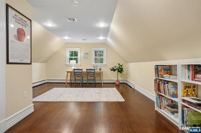 159 Center Avenue, Little Falls, NJ 07424