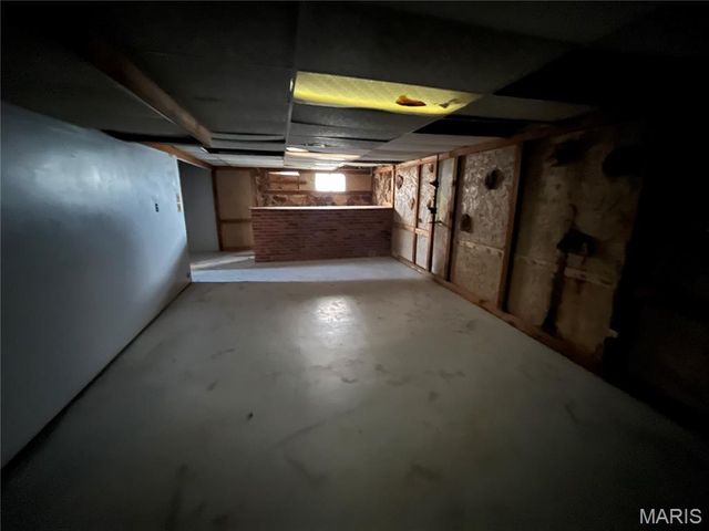 10224 Viscount Drive, St Louis, MO 63136