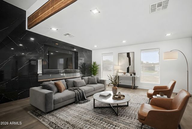 2037 E RIVIERA Drive, Tempe, AZ 85282