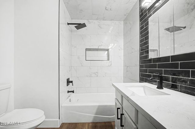 2037 E RIVIERA Drive, Tempe, AZ 85282