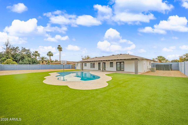 2037 E RIVIERA Drive, Tempe, AZ 85282