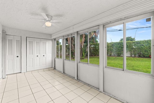 5074 Privet Place B, Delray Beach, FL 33484