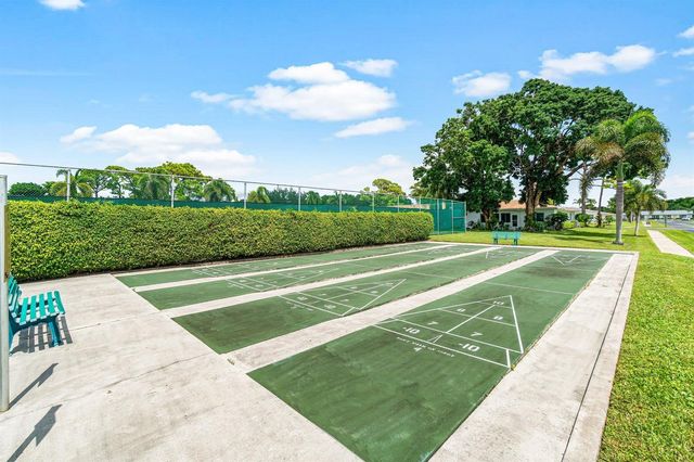 5074 Privet Place B, Delray Beach, FL 33484